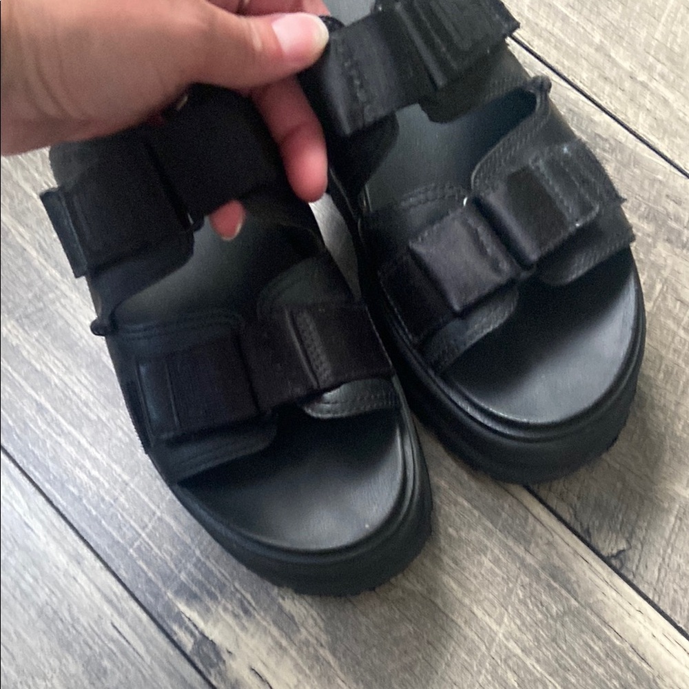 UGG Black Clem Slides - Picture 3 of 5